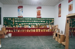 Accesorios de diseño moderno para habitaciones de Sauna, juego de ducha de madera maciza de abeto con cepillo de masaje de lufa, cepillo de Sauna con espejo pequeño de flores - Product Image 6