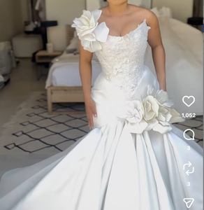 Robe de mariée sirène de luxe en satin 2026, bustier cœur en dentelle, corsage orné de cristaux, motifs floraux 3D, <span class=keywords><strong>grande</strong></span> <span class=keywords><strong>taille</strong></span>, robe de mariée africaine sur mesure - Product Image 1