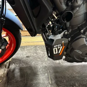 2023 24 MT07 radiateur garde liquide de refroidissement récupération réservoir couvercle de blindage pour Yamaha <span class=keywords><strong>MT</strong></span> <span class=keywords><strong>07</strong></span> FZ07 2014 2015 2016 2018 2019 2020 <span class=keywords><strong>2021</strong></span> 2022 - Product Image 1