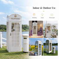 Cabine téléphonique vintage londonienne en fer blanc, livre d'or audio, décoration florale pour mariage, événement, accessoire de photomaton pour lieu de réception