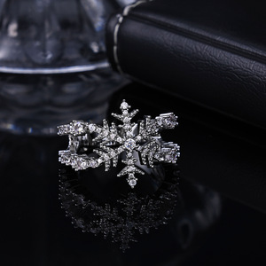 Bague Flocon de Neige Double Rangée en Moissanite GRA VVS OEM en Gros, Argent 925 Plaqué Or 18K, Sertie à Griffes, Bijoux Fins Personnalisés Hip Hop B2B - Product Image 3