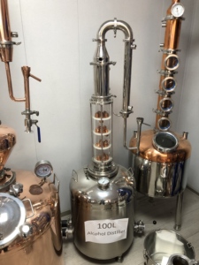 Vente directe d'usine, équipement <span class=keywords><strong>de</strong></span> distillation d'<span class=keywords><strong>alcool</strong></span> éthylique durable en acier inoxydable pour usage domestique et industriel, 100L - Product Image 2
