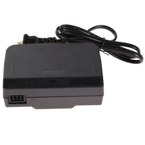 Base de Carga SYYTECH con Adaptador de CA con Interfaz Estándar Estadounidense <span class=keywords><strong>para</strong></span> Consola de <span class=keywords><strong>Juegos</strong></span> <span class=keywords><strong>64</strong></span> - Product Image 4