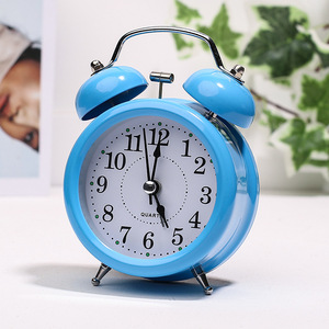 Dropshipping Shopify Alarma Fuerte para Personas con Sueño Profundo, Reloj Despertador de Doble Campana de 3'' con Retroiluminación para Dormitorio y Decoración del Hogar - Product Image 1