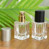 Flacons de parfum à col serti en stock, 10 ml, forme carrée, avec différents bouchons