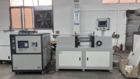 Máquina Mezcladora de Dos Rodillos para Laboratorio |   Molino de caucho automático controlado por PLC para investigación y compuesto de materiales