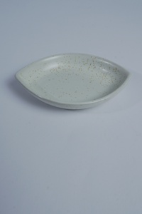 Plato de Gres Artístico con Esmalte Reactivo de Primera Calidad, Forma Irregular, para Servir Sushi, Sashimi y Ensaladas - Product Image 5