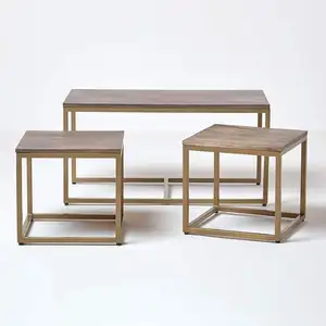 2つのネスティングテーブルを備えたコーヒーテーブル90 cm幅のグレー仕上げマンゴーウッドとメタルアーバンネスティングテーブル多機能モダン