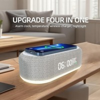 Jam Alarm 4 in 1 Pengisi Daya Nirkabel Jam Tangan Pintar Kompatibel untuk Pengisian Cepat 17-13 Lampu Meja Lampu Malam Desain Ramah Lingkungan