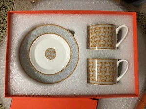 Ensemble de 12 tasses et soucoupes personnalisées, fabrication en usine, prix abordable - Product Image 3