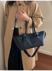 Bolsos de Hombro para Mujer, Proveedores, Venta al <span class=keywords><strong>Por</strong></span> <span class=keywords><strong>Mayor</strong></span> Personalizada, Nuevos Bolsos de Cuero OEM de Gran Capacidad, Bolsos de Axila - Product Image 5