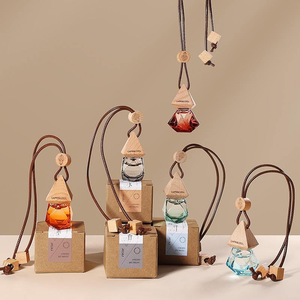 Diffuseur de parfum pour voiture <span class=keywords><strong>en</strong></span> <span class=keywords><strong>verre</strong></span> moderne, pendentif d'aromathérapie pour l'intérieur, huile essentielle de haute qualité, parfum durable, cadeau, désodorisation - Product Image 4