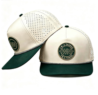 Casquette de golf personnalisée à 5 panneaux perforée au laser avec logo en patch PVC, décor en corde bicolore, casquette de baseball de sport imperméable style trucker