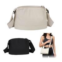 Sac à bandoulière en nylon léger et décontracté pour femme, avec large sangle réglable, idéal pour le quotidien, les voyages, la gym et les trajets.