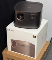 Projecteur intelligent XGIMI H6 4K avec haut-parleurs intégrés pour mode audio gaming, ports Android WiFi/USB