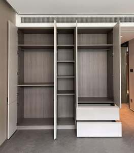 Armario de Gran Capacidad de Estilo Minimalista Moderno - Product Image 3