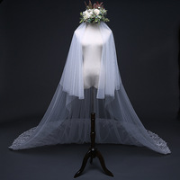 En stock Voile de mariée blanc ivoire de 3 mètres avec appliques en dentelle