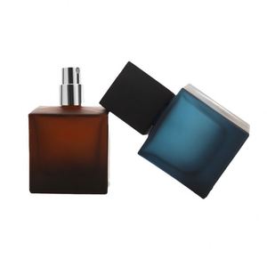 Venta al por Mayor de Botellas de Perfume Cuadradas de Lujo de 30ml 50ml 100ml con Pulverizador, Tapa Personalizada, Serigrafía, Recargables - Product Image 5