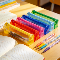 Étui à crayons en PVC transparent personnalisé en usine, étanche, avec fermeture éclair, pour fournitures scolaires, sac de rangement en plastique, trousse à crayons mignonne Kawaii pour garçons