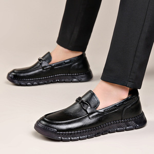 Mocassins pour hommes, tailles 45, 46, 47, 48, chaussures décontractées à enfiler, semelle en caoutchouc, talon bas, confortables pour le sport, fabriqués à Wenzhou - Product Image 2