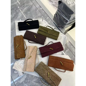 Borsa da <span class=keywords><strong>Donna</strong></span> Personalizzata in Stile Retrò Effetto Scamosciato in Pelle PU Intrecciata a Mano, Borsa Sottospalla in Morbido Velluto, Borsetta alla Moda e Borse a Spalla - Product Image 1