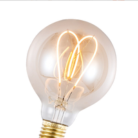 Boîtier en verre décoration en forme d'amour 2300k led G95 e27 4w ampoule à filament
