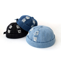 Casquette Docker Vintage Personnalisable en Denim Délavé avec Revers Roulé et Effet Vieilli – Style Mode