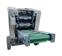Machine commerciale d'épluchage de noix de coco coquille de noix de coco enlevant la machine d'éplucheur de peau brune de noix de coco à vendre