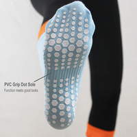 Chaussettes de yoga antidérapantes personnalisées avec logo pour femmes, chaussettes à grip en coton peigné pour Pilates, Barre et entraînement, chaussettes antidérapantes