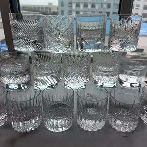 <span class=keywords><strong>Verre</strong></span> à whisky en <span class=keywords><strong>cristal</strong></span> Edo Kiriko artisanal sur mesure, <span class=keywords><strong>verre</strong></span> à whisky taillé à la main - Product Image 5