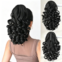 Perruque queue de cheval FUJIA en fibre haute température, bouclée et ondulée, 14 pouces, à clipser, permanente et teinte, en stock pour la vente en gros