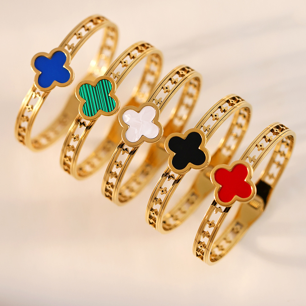 High-Quality Clover Bracelets Elegant Durable Jewelry