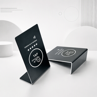 Support de Comptoir Moderne en PVC/PET Noir et Bleu pour Paiement RFID/NFC, Affichage et Collecte de Commentaires Clients pour Hôtels