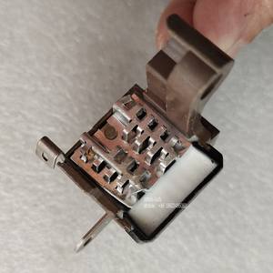 Régulateur de tension d'origine neuf <span class=keywords><strong>pour</strong></span> Toyota Camry RAV4, référence OE 126600-4380 <span class=keywords><strong>pour</strong></span> <span class=keywords><strong>alternateur</strong></span> 104210-9630 - Product Image 2