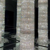 Lustre en cristal blanc long de luxe sur mesure, éclairage pour escalier, villa, hôtel