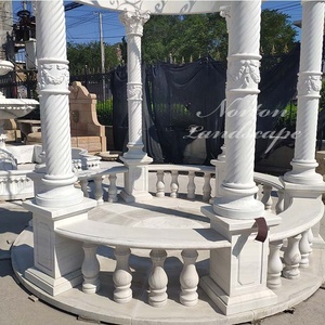 Grandi Gazebo <span class=keywords><strong>da</strong></span> <span class=keywords><strong>Giardino</strong></span> Antichi in Marmo Bianco con Colonne Rotonde Scolpite e Tetto in Metallo in Vendita - Product Image 6