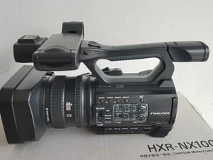 Videocámara Profesional HD Usada Sonyss HXR NX100 con Zoom Óptico de 12X, Estabilización Óptica de Imagen, Videocámara de Mano - Product Image 1