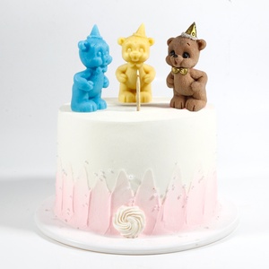 Molde de Silicona 3D con Forma de Oso Adorable en Postura Elevada - Para Fondant, Decoración de Pasteles, Fabricación de Velas - Product Image 4