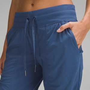 Joggers de mode personnalisés vêtements de sport décontractés pantalons de jogging athlétiques pour femmes pantalons de survêtement à cordon de serrage - Product Image 3