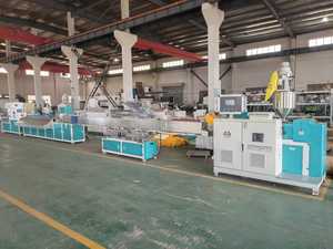 Machine d'extrusion professionnelle rapide pour tuyaux souples en PVC de 4 à 16 <span class=keywords><strong>mm</strong></span> - Product Image 2