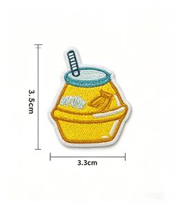 Wintop – NOUVEAU – Lot en gros sans MOQ – Patchs en feutre non tissé thermocollants brodés en 3D motif lapin spatial Kawaii – Dessins animés pour chapeaux de bébé - Product Image 3