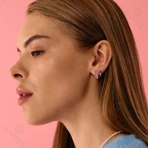 Pendientes de Aro Triples de Plata 925 Gemnel con Diamantes CZ y Zafiro Azul, Elegantes Huggies con Número Mágico - Product Image 6