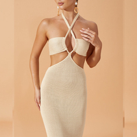 Évider les femmes Sexy sans manches 2024 tricoté Maxi Crochet plage couvrir robe