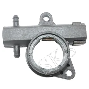 Pompe à huile de remplacement pour MTD Troy-Bilt <span class=keywords><strong>McCulloch</strong></span> Partner 9228-310805 581339101 589404401 Compatible avec les tronçonneuses P340S P350S P360S <span class=keywords><strong>McCulloch</strong></span> - Product Image 1