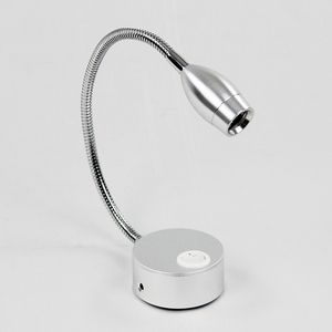 La lampe de lecture DC <span class=keywords><strong>12V</strong></span> <span class=keywords><strong>avec</strong></span> <span class=keywords><strong>port</strong></span> de charge <span class=keywords><strong>USB</strong></span> tourne la lumière RV à bras flexible à 360 degrés pour camping-car - Product Image 2