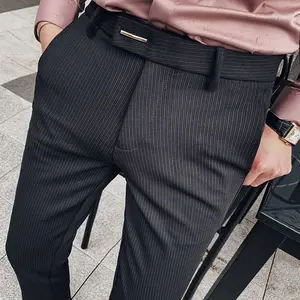 Männer gestreifte Taschen Anzug Hosen Großhandel New Fashion Outdoor Formale Business Casual Koreanische Schlanke Hose Lange Bleistift hose