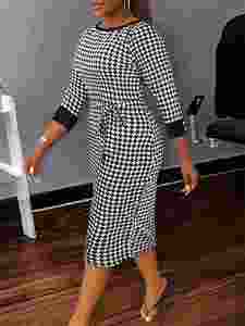 Abito Elegante da Ufficio da <span class=keywords><strong>Donna</strong></span> per Autunno e Inverno in Maglia Elasticizzata con Stampa Pied-de-Poule <span class=keywords><strong>Taglie</strong></span> <span class=keywords><strong>Forti</strong></span> - Product Image 4