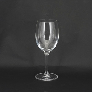Vente en gros de verres à vin de haute qualité gobelet classique vin blanc rouge verres à longue tige - Product Image 1