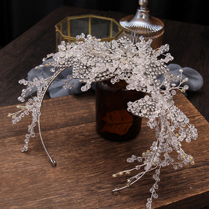 Serre-tête de mariée asymétrique de luxe en cristal en forme de feuille, vigne forestière, accessoire de cheveux de mariage, bijou de tête pour femme - Product Image 1