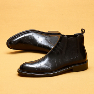 Bottes Chelsea pour hommes en cuir véritable de haute qualité, fabriquées à la main, avec lettres gravées, style britannique, pour affaires et occasions formelles - Product Image 5